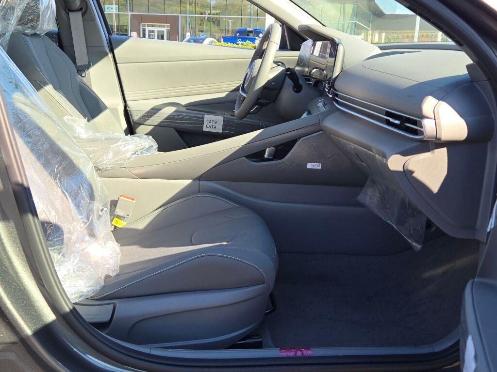 new 2025 Hyundai Elantra car, priced at $26,440