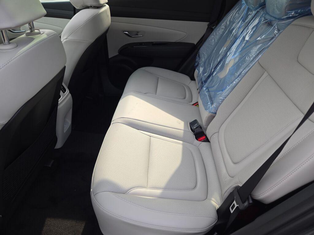 new 2025 Hyundai TUCSON Hybrid car, priced at $41,368