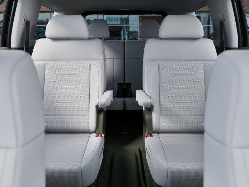 new 2025 Hyundai Santa Fe car, priced at $47,089