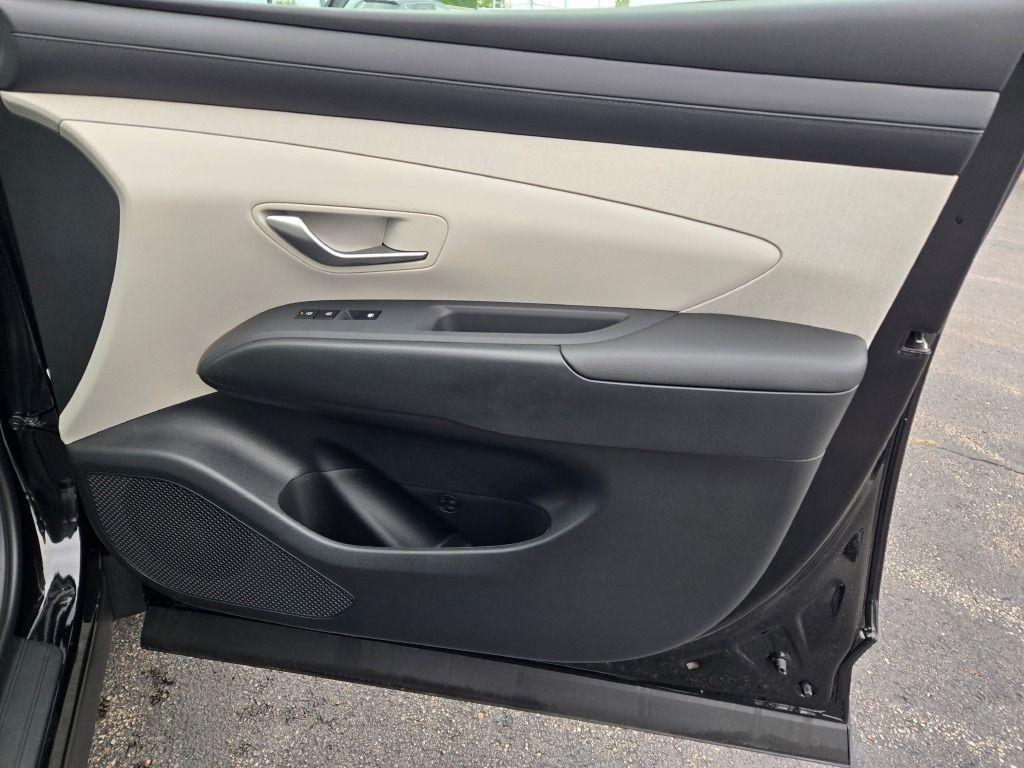 new 2026 Hyundai Tucson car, priced at $35,781
