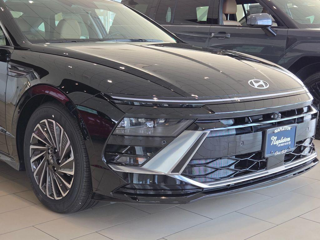 new 2025 Hyundai Sonata Hybrid car, priced at $34,480