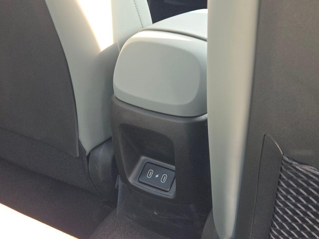 new 2025 Hyundai ELANTRA HEV car, priced at $28,945