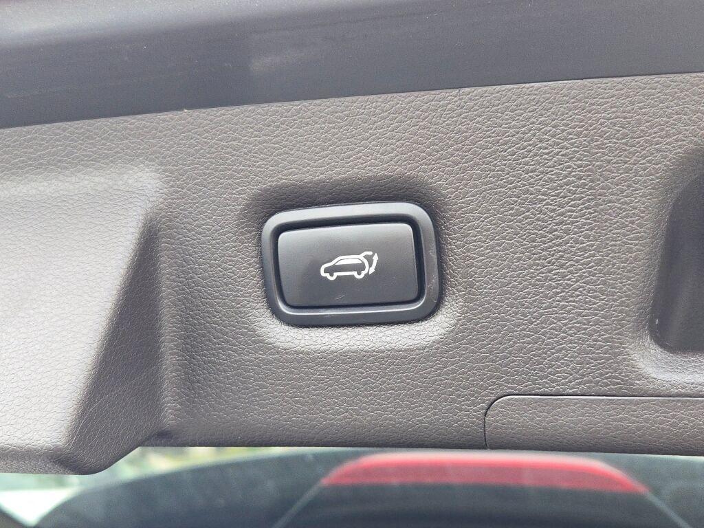 used 2020 Hyundai Santa Fe car, priced at $19,063