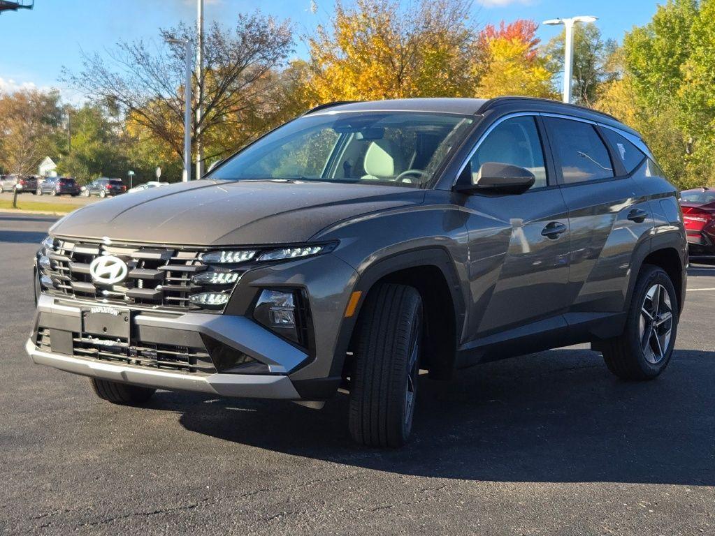 new 2026 Hyundai TUCSON Hybrid car, priced at $34,877