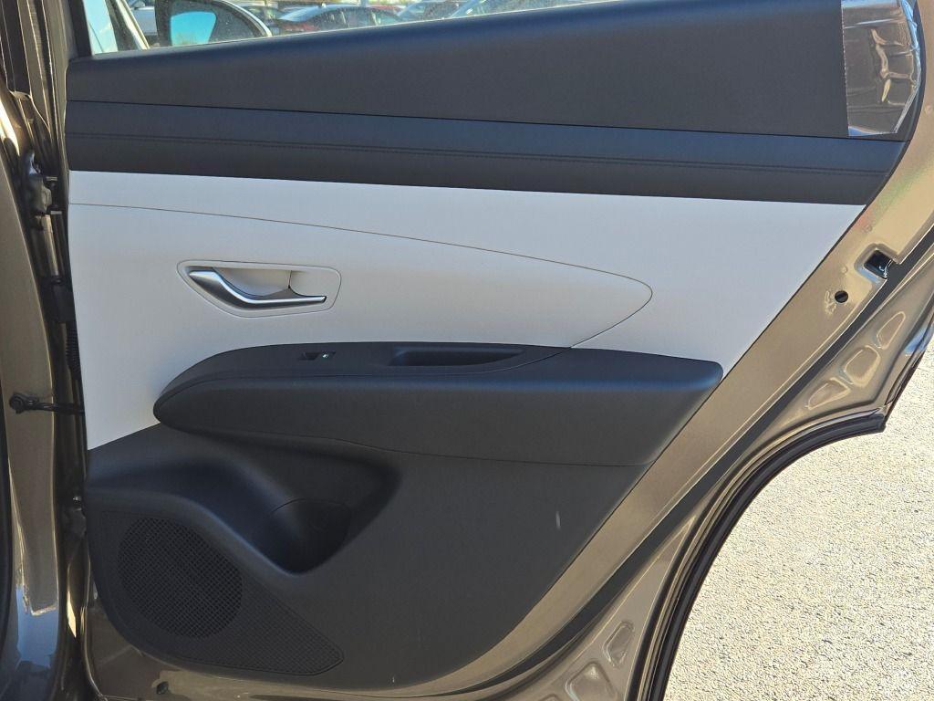 new 2026 Hyundai TUCSON Hybrid car, priced at $34,877