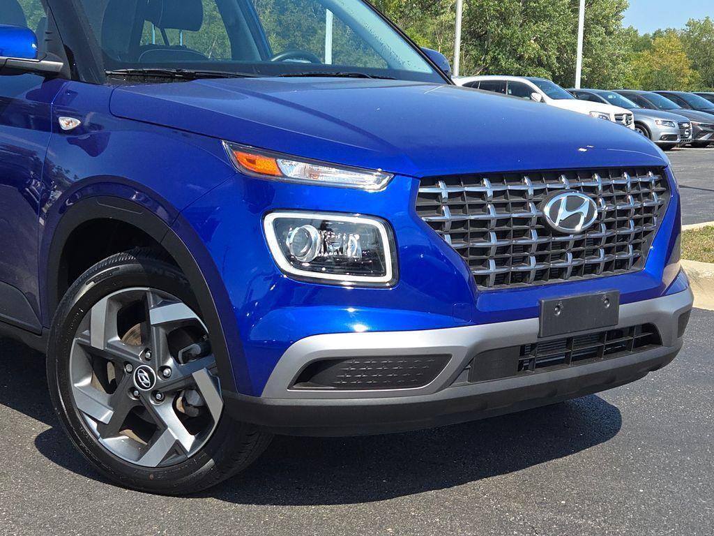 used 2024 Hyundai Venue car, priced at $20,368