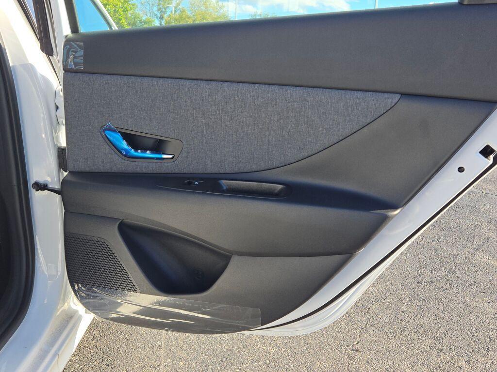 new 2025 Hyundai Elantra car, priced at $27,640