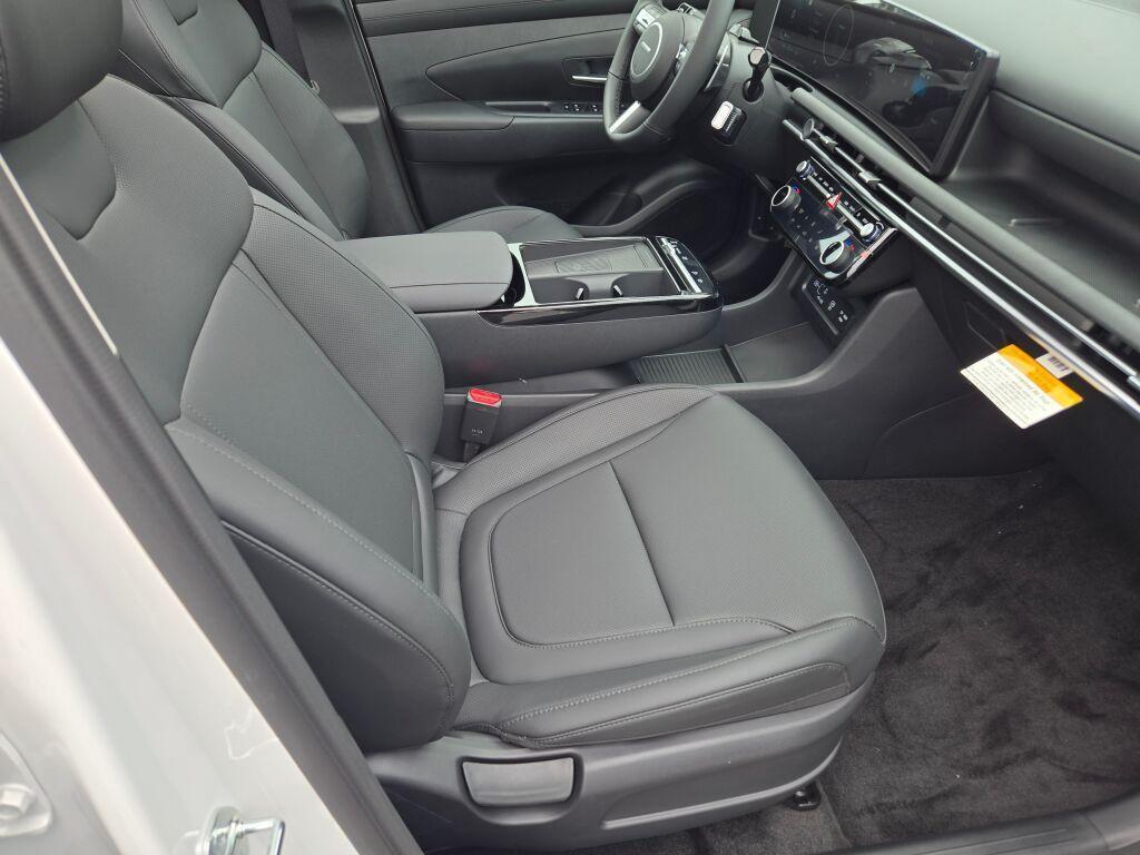 new 2025 Hyundai TUCSON Hybrid car, priced at $36,483