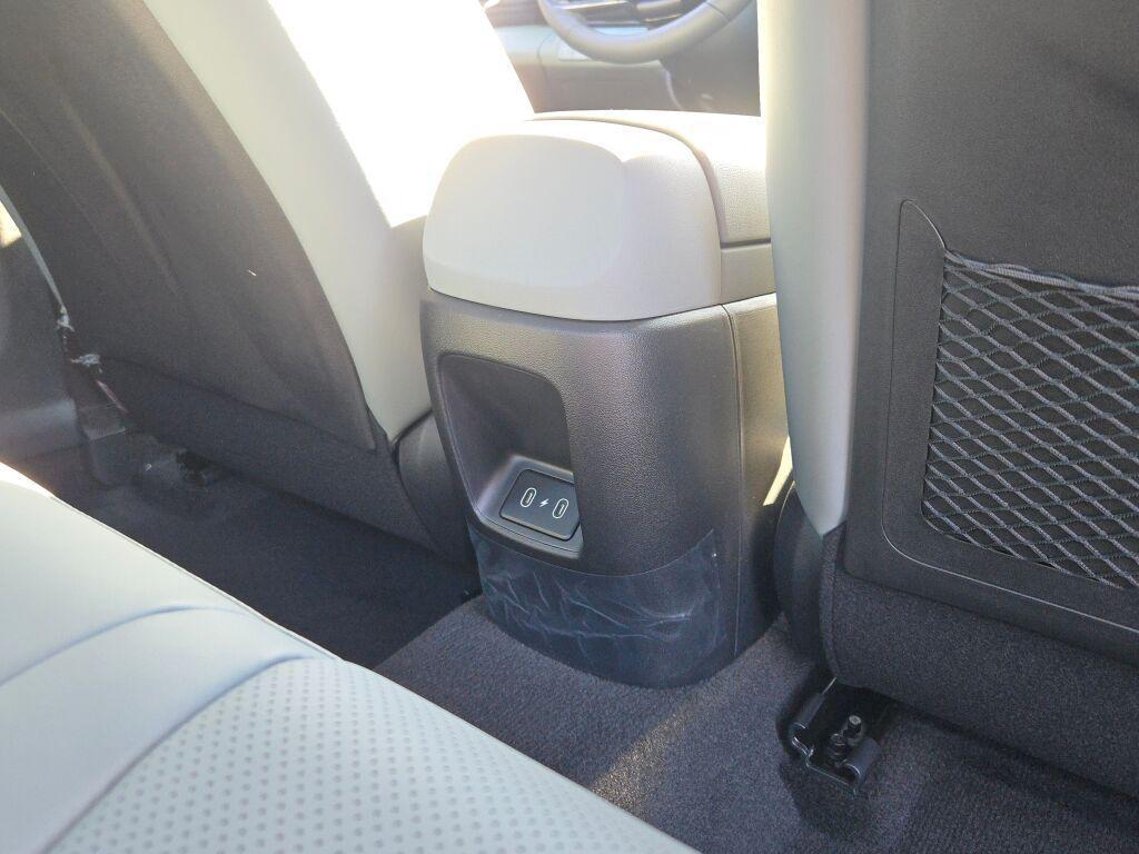 new 2025 Hyundai ELANTRA HEV car, priced at $28,891