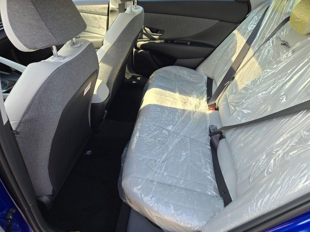 new 2025 Hyundai Elantra car, priced at $27,277