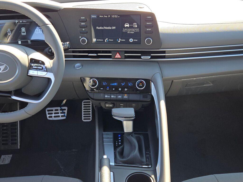 new 2025 Hyundai Elantra car, priced at $24,651