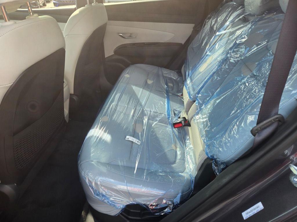 new 2025 Hyundai TUCSON Hybrid car, priced at $41,353