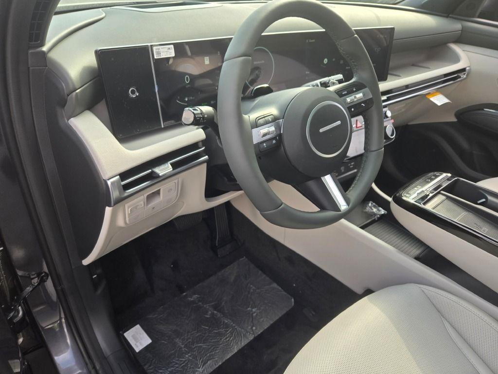 new 2025 Hyundai TUCSON Hybrid car, priced at $41,353