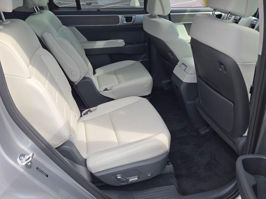 used 2024 Hyundai Santa Fe car, priced at $38,363