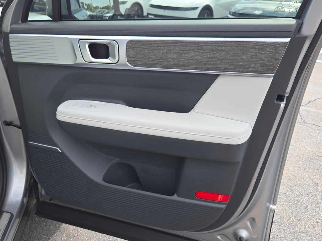 used 2024 Hyundai Santa Fe car, priced at $38,363