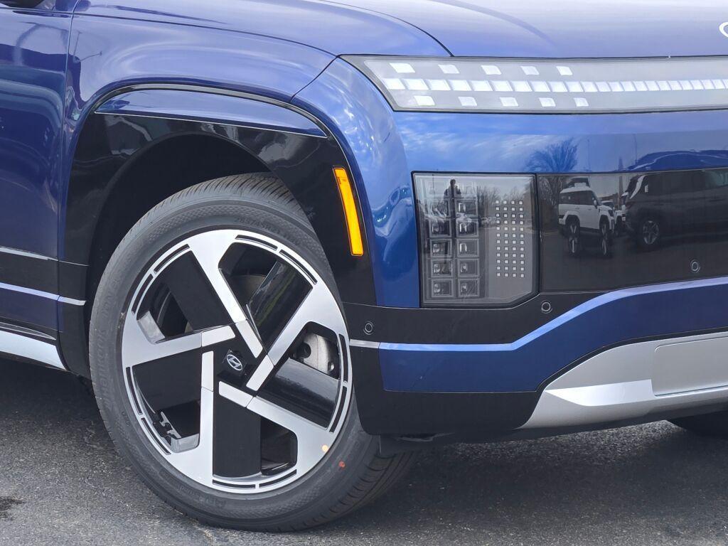 new 2026 Hyundai IONIQ 9 car, priced at $68,533