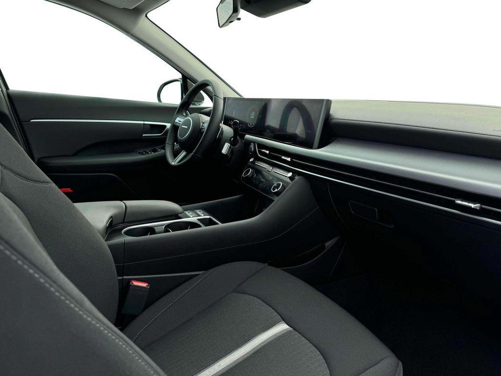 new 2025 Hyundai Sonata Hybrid car, priced at $31,836