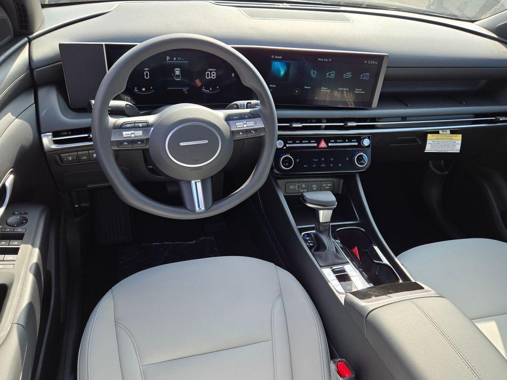 used 2025 Hyundai SANTA CRUZ car, priced at $37,686