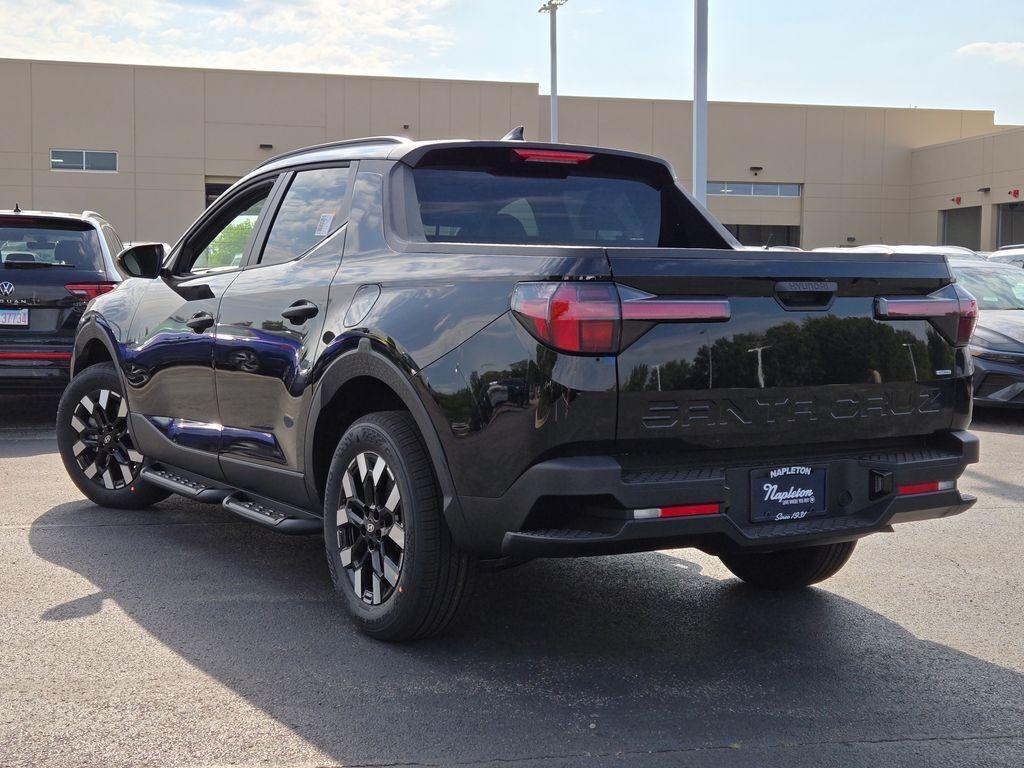 used 2025 Hyundai SANTA CRUZ car, priced at $37,686