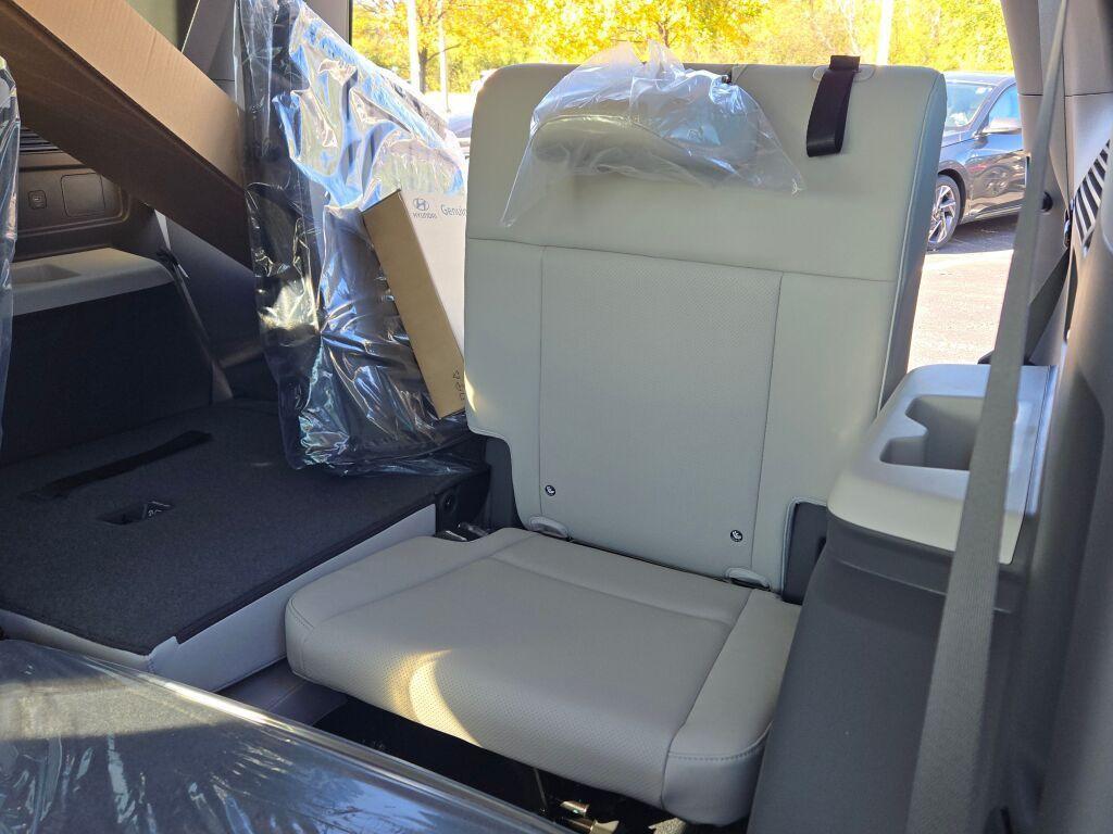 new 2026 Hyundai SANTA FE HEV car, priced at $38,108