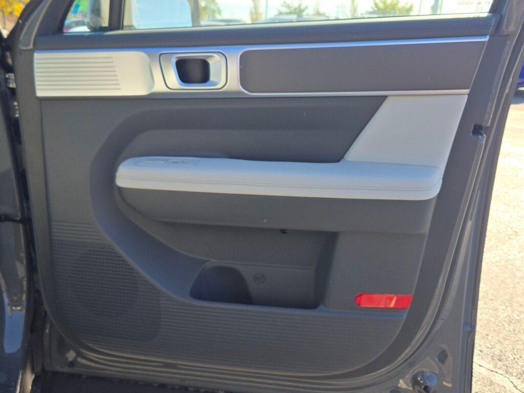 new 2026 Hyundai SANTA FE HEV car, priced at $38,108