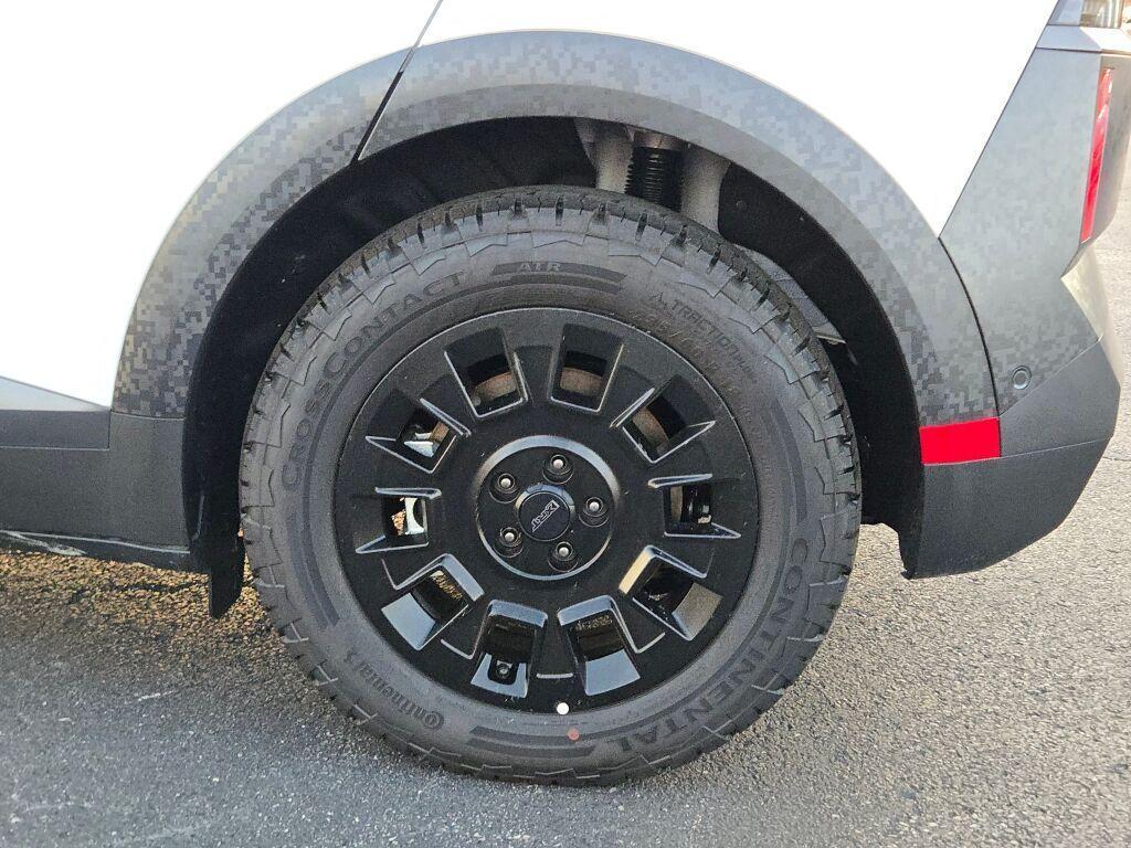 new 2025 Hyundai IONIQ 5 car, priced at $47,061