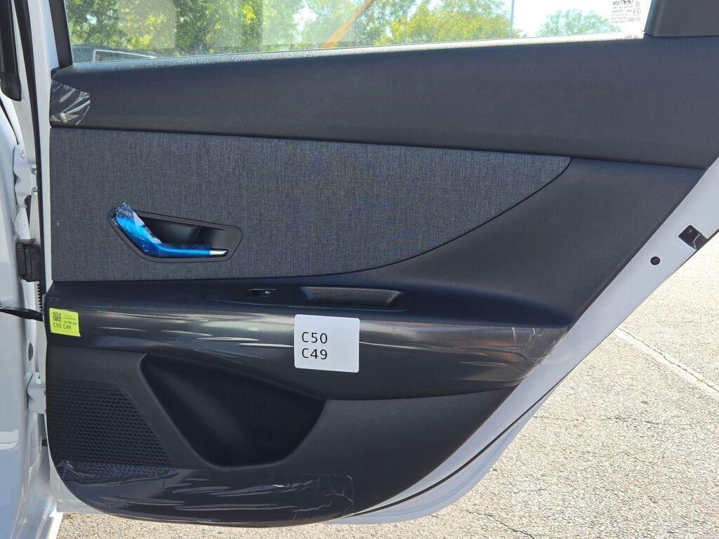 new 2025 Hyundai Elantra car, priced at $28,087