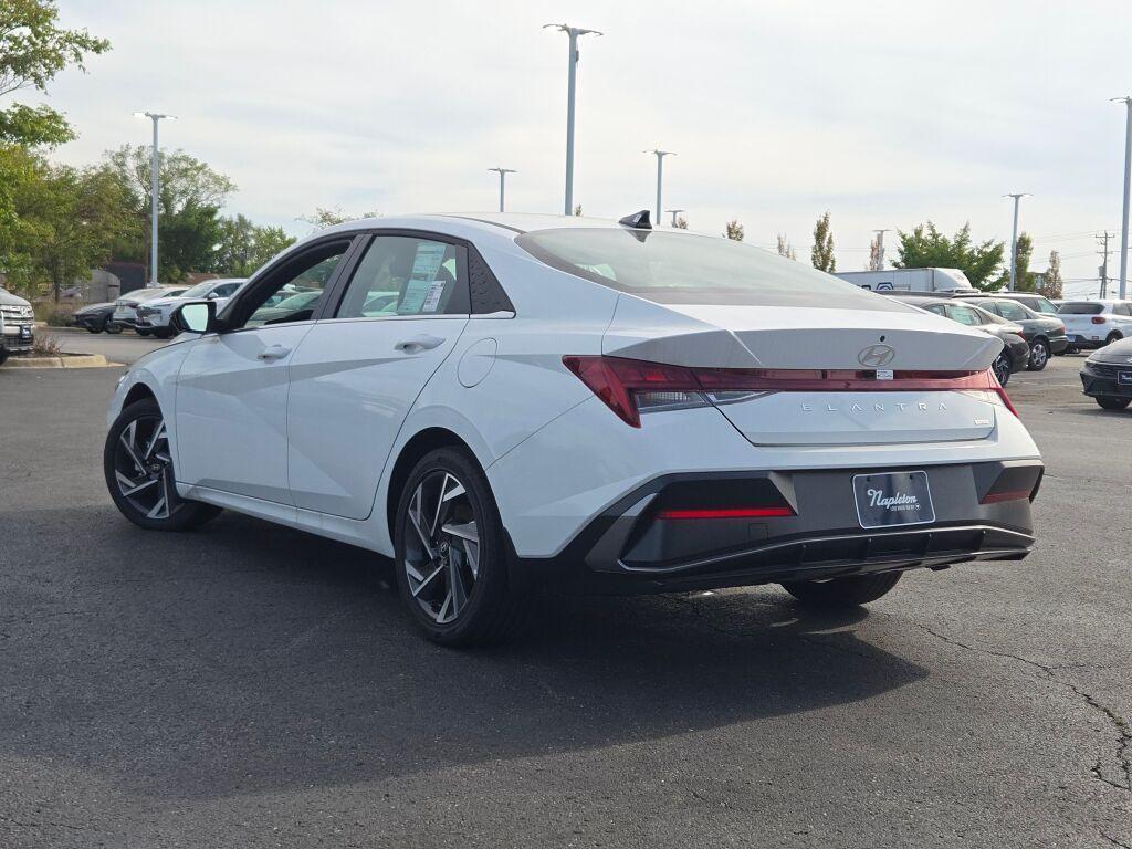 new 2025 Hyundai ELANTRA HEV car, priced at $29,425