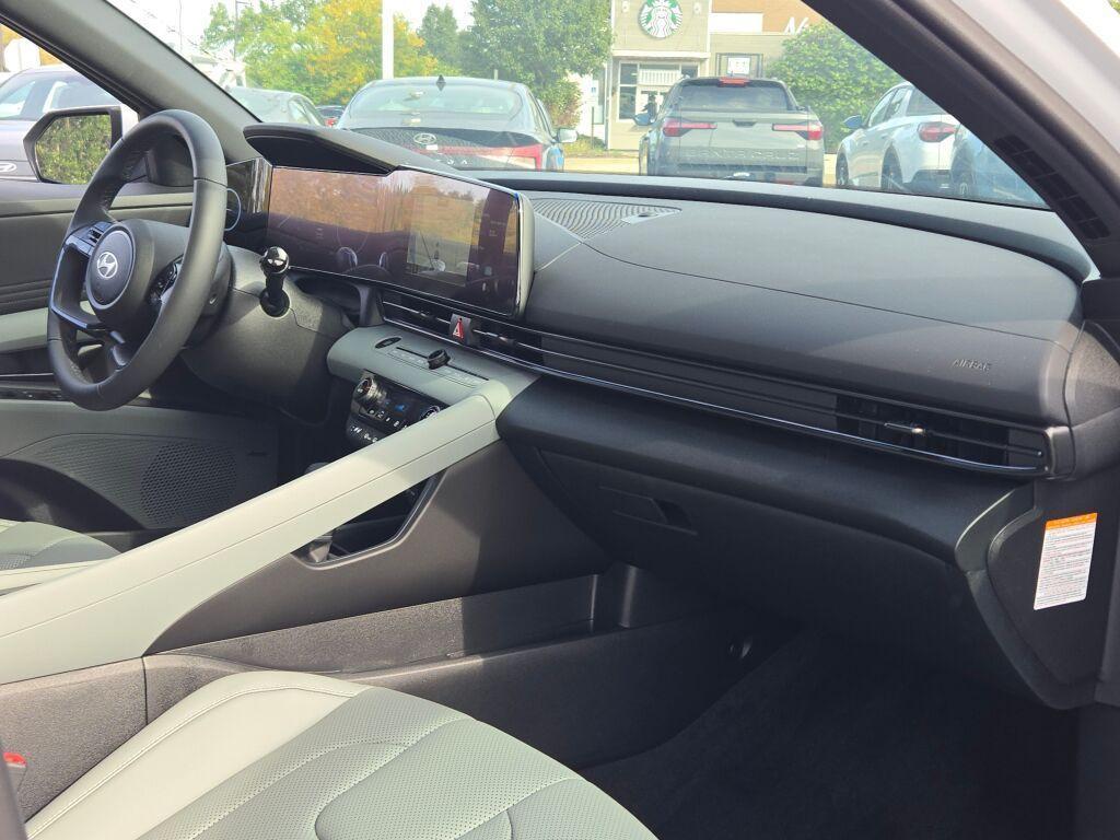 new 2025 Hyundai ELANTRA HEV car, priced at $29,425
