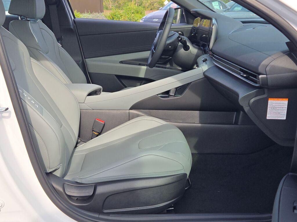 new 2025 Hyundai ELANTRA HEV car, priced at $29,425