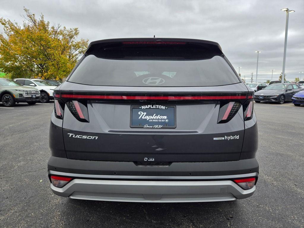 new 2025 Hyundai TUCSON Hybrid car, priced at $40,398