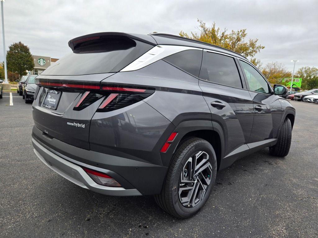 new 2025 Hyundai TUCSON Hybrid car, priced at $40,398