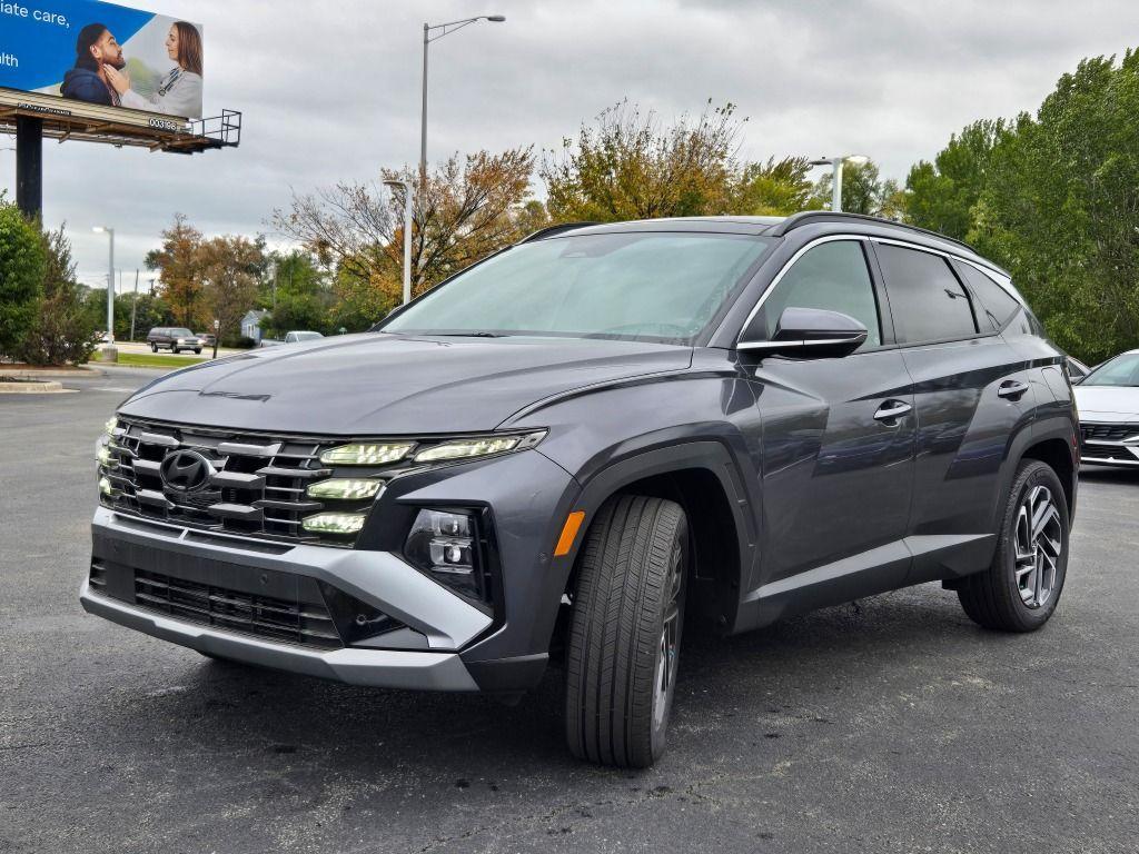 new 2025 Hyundai TUCSON Hybrid car, priced at $40,398