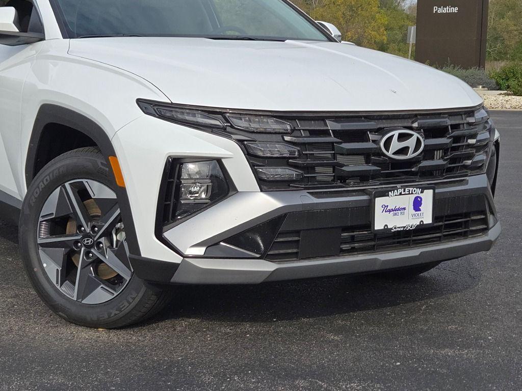 new 2025 Hyundai TUCSON Hybrid car, priced at $33,983
