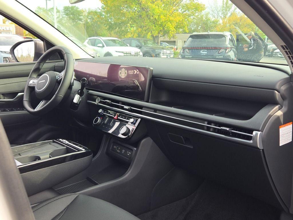 new 2025 Hyundai TUCSON Hybrid car, priced at $33,983