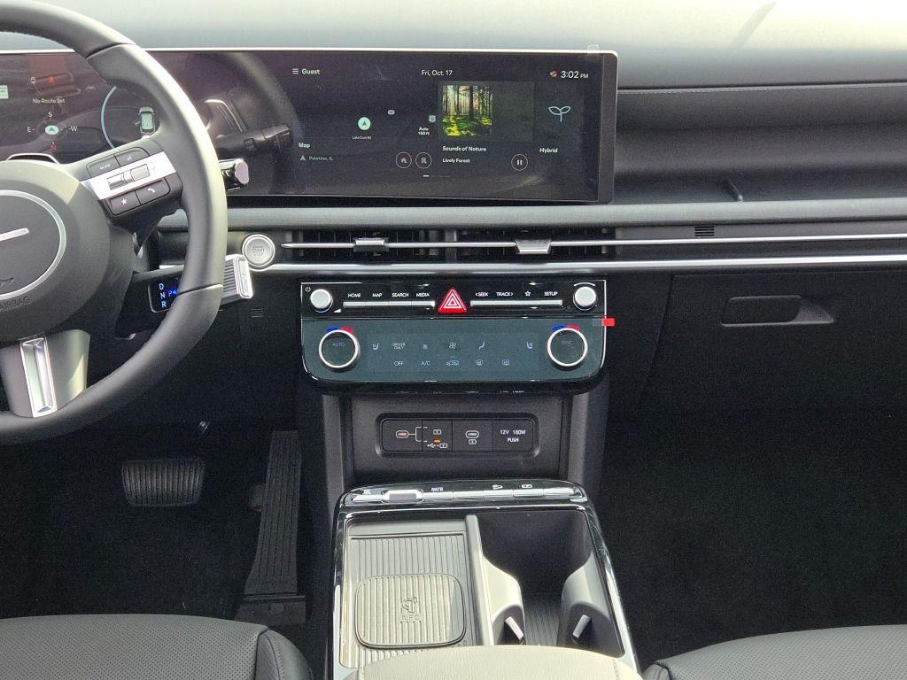 new 2025 Hyundai TUCSON Hybrid car, priced at $33,983