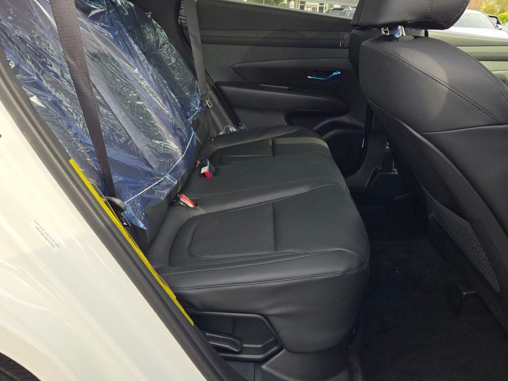 new 2025 Hyundai TUCSON Hybrid car, priced at $33,983