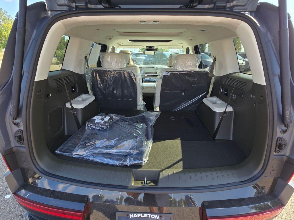 new 2025 Hyundai SANTA FE HEV car, priced at $49,183