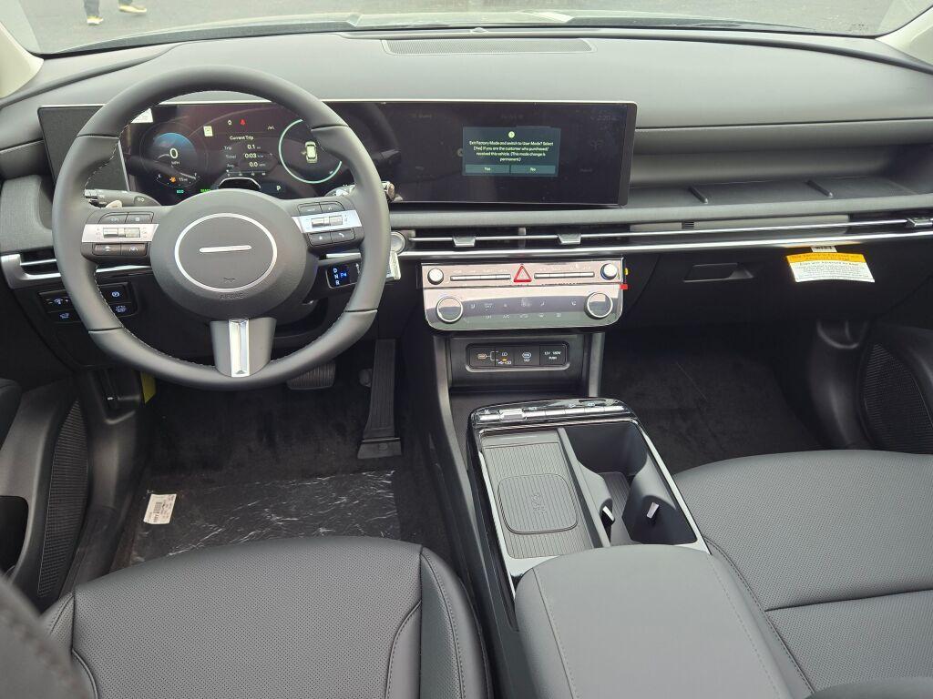 new 2025 Hyundai TUCSON Hybrid car, priced at $34,332