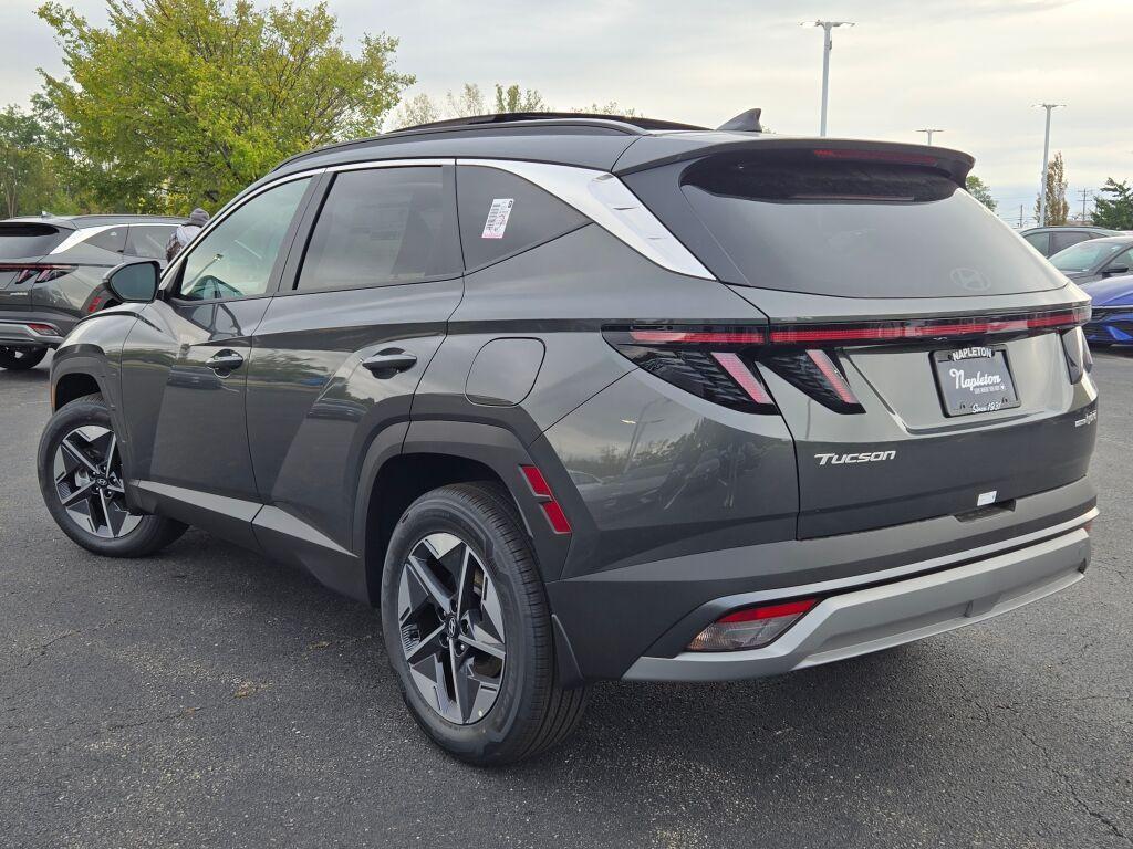 new 2025 Hyundai TUCSON Hybrid car, priced at $34,332