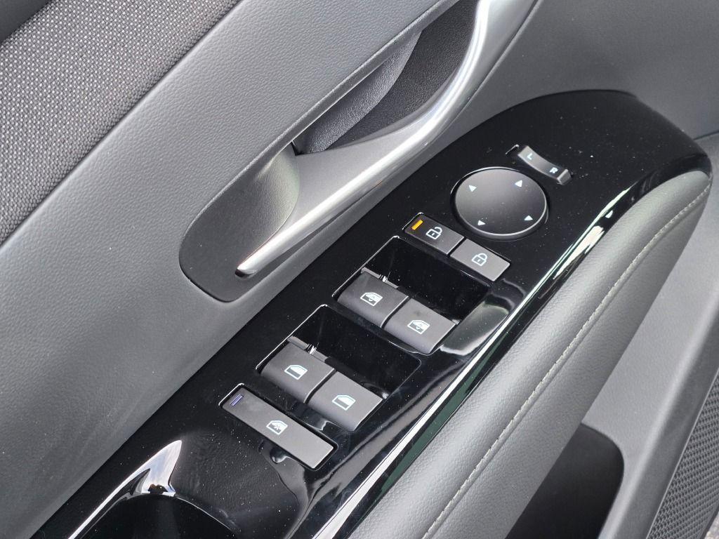 new 2025 Hyundai TUCSON Hybrid car, priced at $41,385