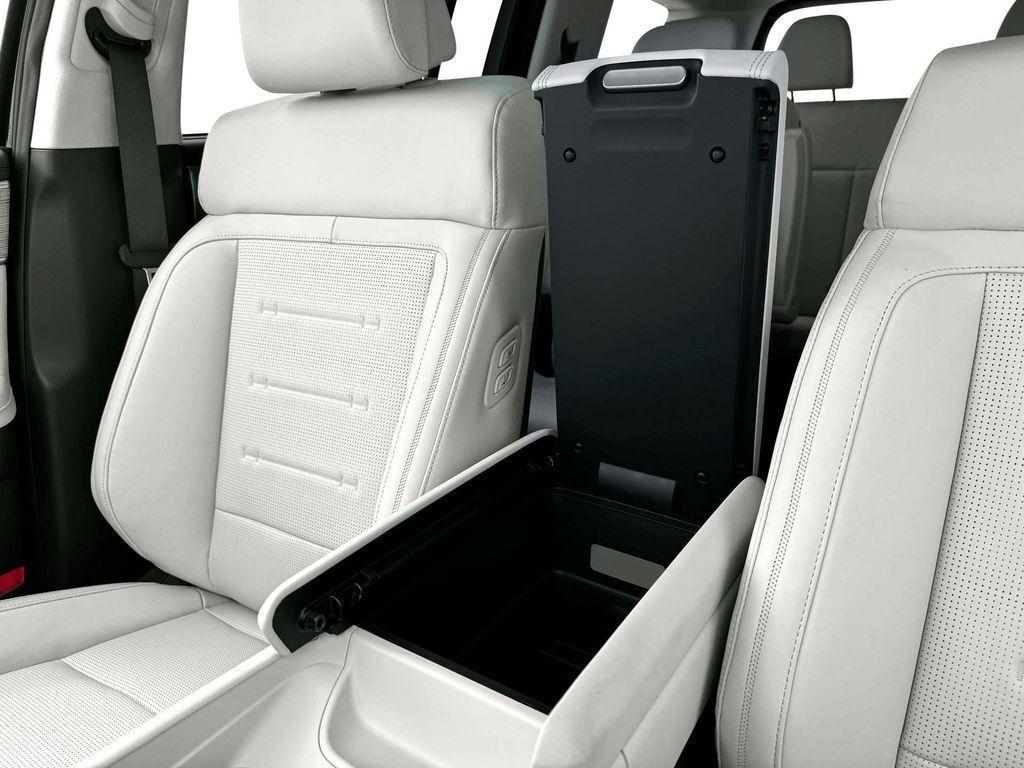 new 2025 Hyundai SANTA FE HEV car, priced at $49,535