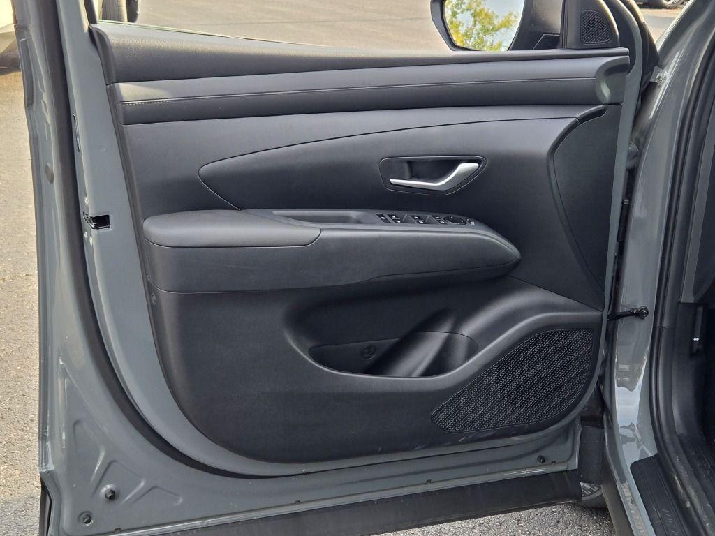 new 2026 Hyundai Tucson car, priced at $31,258