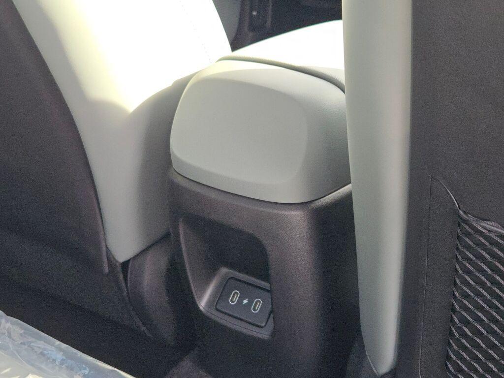 new 2025 Hyundai ELANTRA HEV car, priced at $29,461