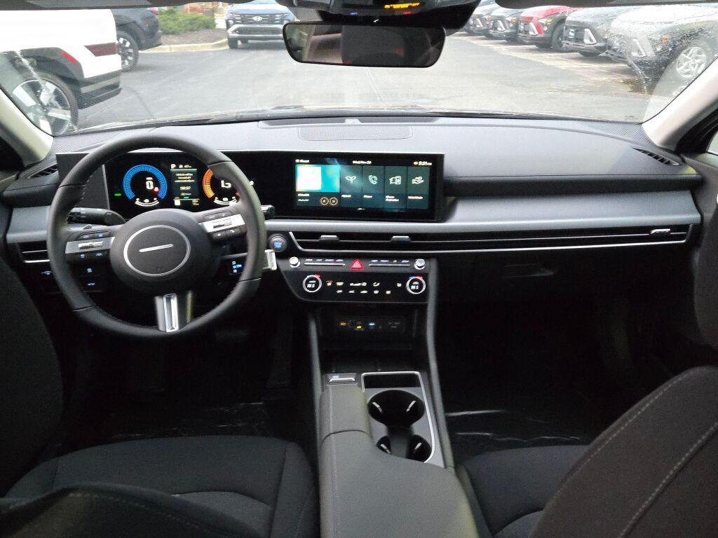 new 2026 Hyundai Sonata Hybrid car, priced at $33,300