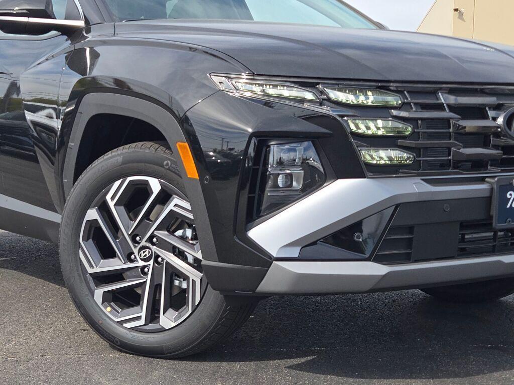 new 2025 Hyundai TUCSON Hybrid car, priced at $41,420