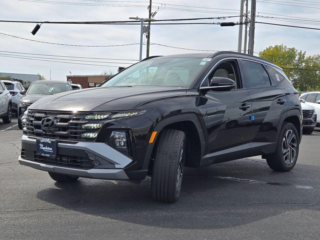 new 2025 Hyundai TUCSON Hybrid car, priced at $41,420