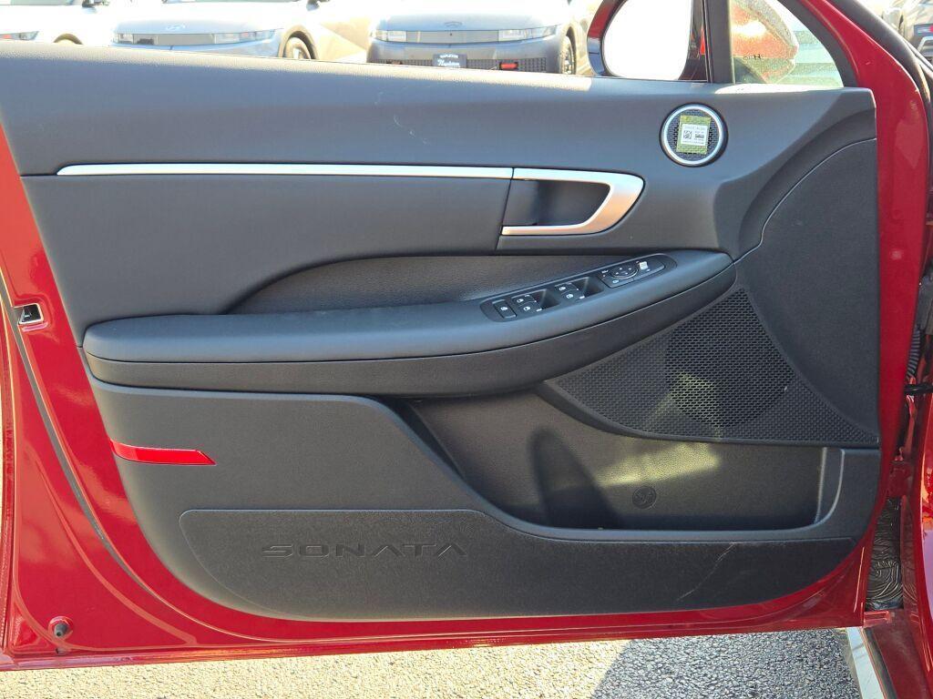 new 2025 Hyundai Sonata car, priced at $28,078