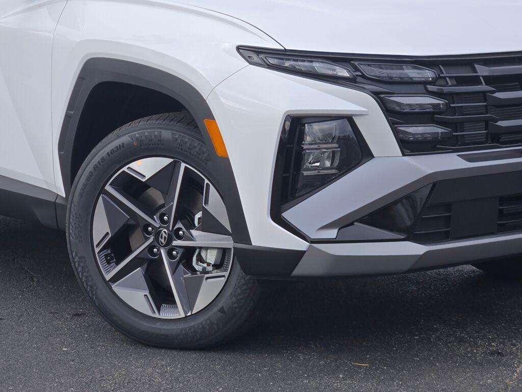 new 2026 Hyundai Tucson car, priced at $33,219