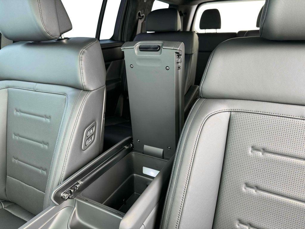 new 2025 Hyundai SANTA FE HEV car, priced at $48,130